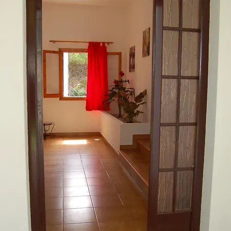Illa Colom Feriehus *